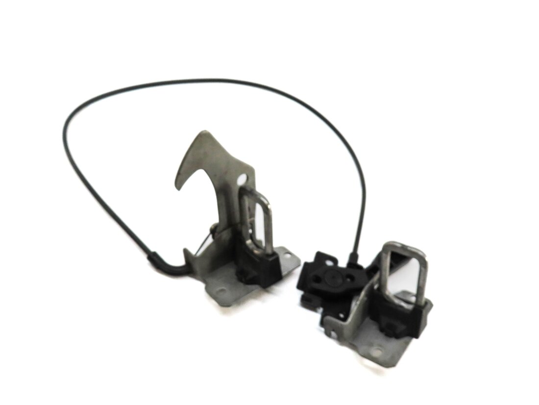 2013 BMW X3 (F25) FRONT HOOD LEFT & RIGHT SAFETY LATCH SET w/ HANDLE & CABLE