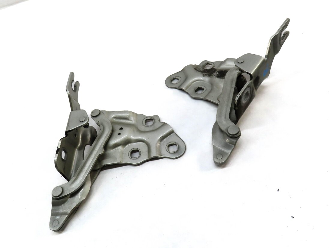 Thumbnail 2: 11-18 BMW X3 X4 (F25 F26) FRONT LEFT & RIGHT HOOD HINGE SET-2 (MINERAL SILVER)