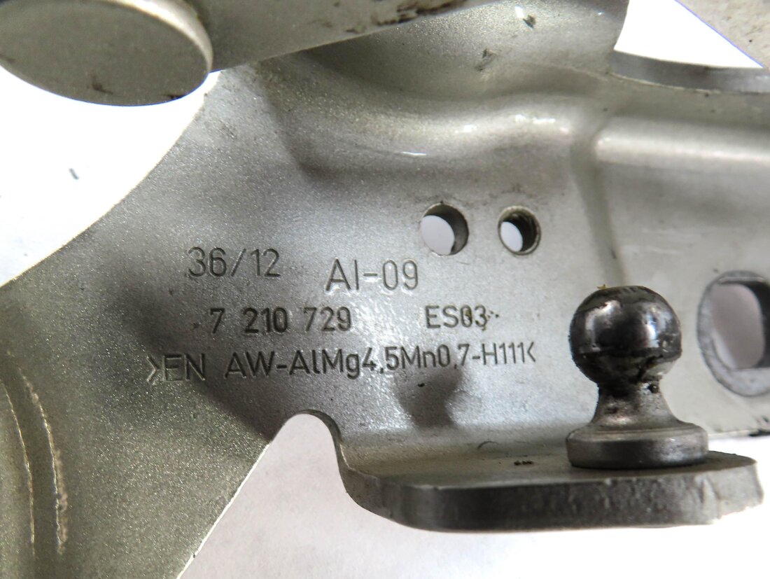 Thumbnail 6: 11-18 BMW X3 X4 (F25 F26) FRONT LEFT & RIGHT HOOD HINGE SET-2 (MINERAL SILVER)