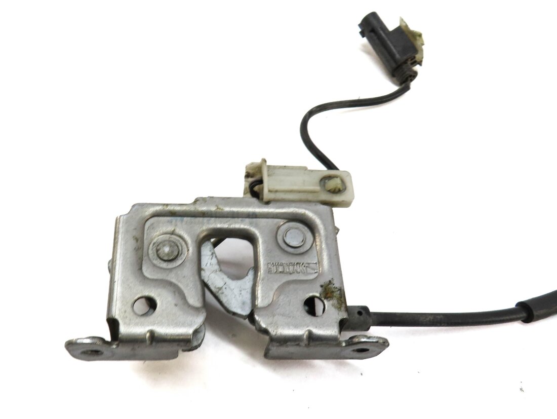 Thumbnail 5: 2013 BMW X3 (F25) FRONT LEFT & RIGHT LOWER HOOD LATCH SET w/ CABLE
