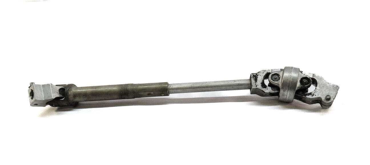 2013 BMW X3 (F25) FRONT LEFT FOOTWELL STEERING COLUMN U-JOINT SWIVEL SHAFT