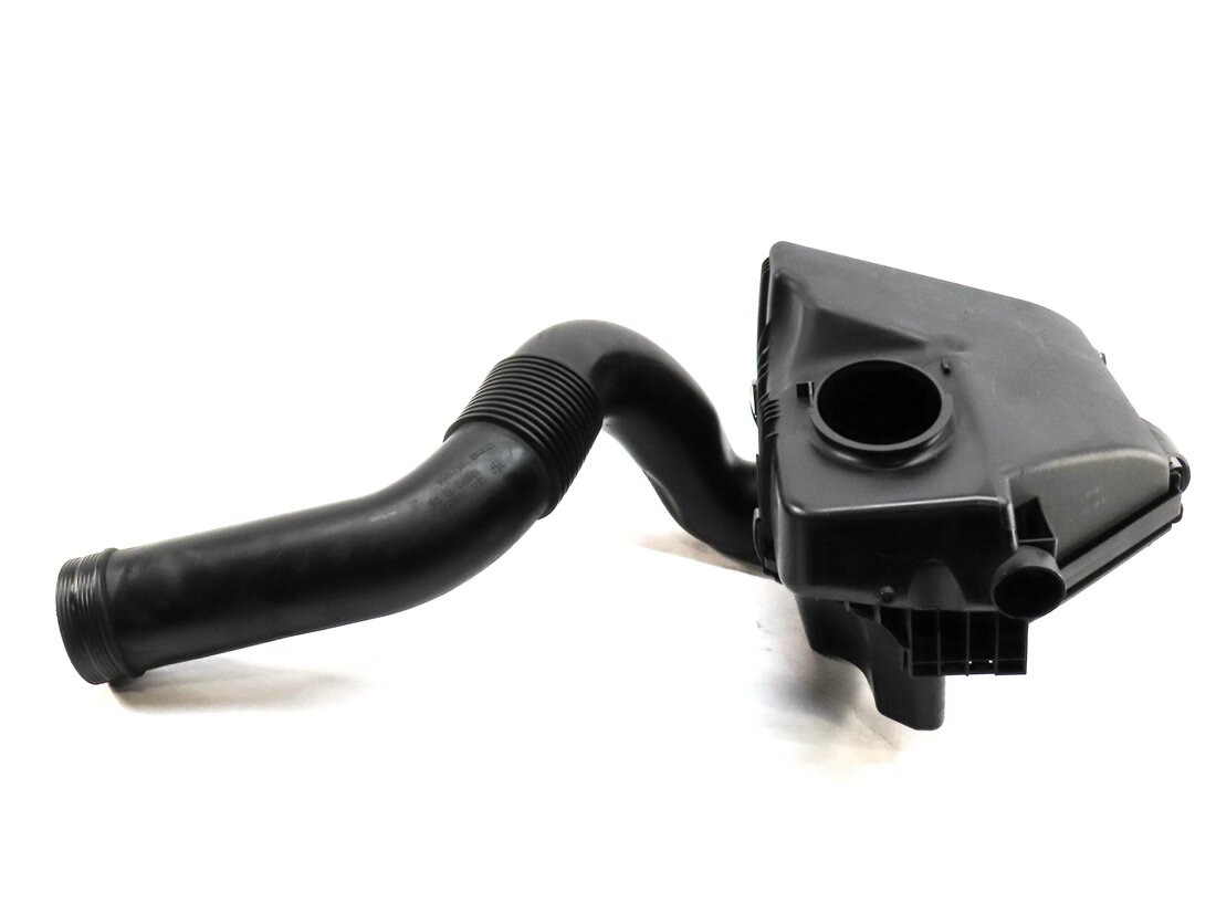 Thumbnail 2: 13-18 BMW X3 X4 (F25 F26) 2.0L N20 TURBO ENGINE - AIR FILTER HOUSING AIR CLEANER