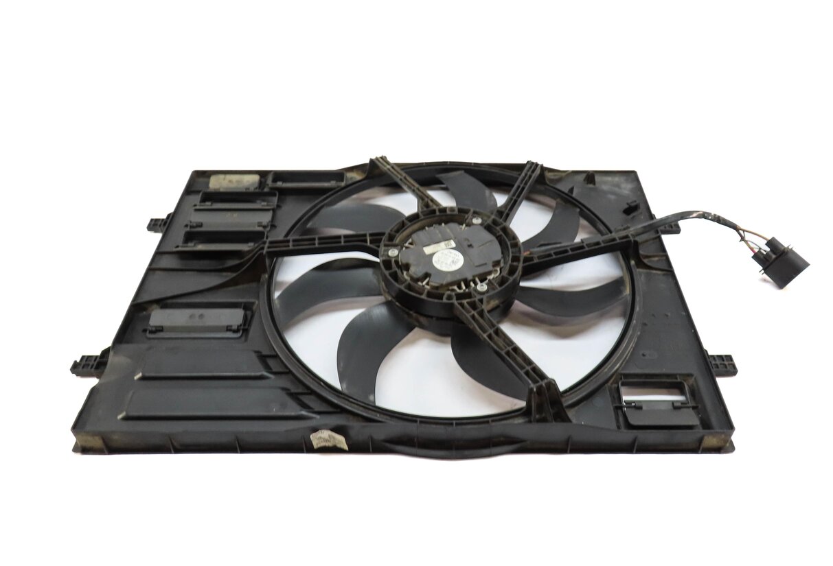 Thumbnail 4: 2015-2016 AUDI A3 (8V) 2.0L TURBO ENGINE - RADIATOR COOLING FAN ASSEMBLY