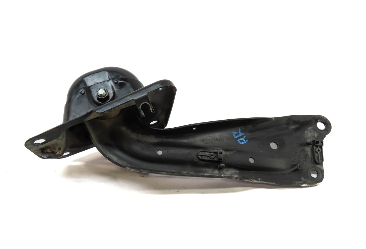 2015-2019 AUDI VW GOLF / A3 S3 RS3 TT (8V MK3) RIGHT PASSENGER REAR TRAILING ARM
