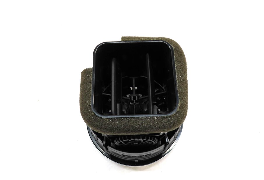 Thumbnail 3: 2015 AUDI A3 (8V) FRONT DASH DASHBOARD HVAC A/C HEATER BLACK AIR VENT 8V0820901C