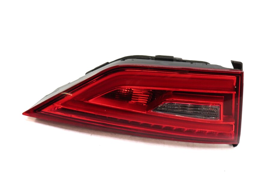 Thumbnail 3: 2015-2016 AUDI A3 S3 (8V) SEDAN CONVERTIBLE LEFT INNER LED TAILLIGHT LIGHT LAMP