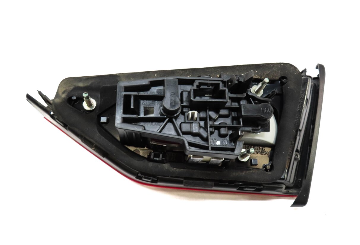 Thumbnail 4: 2015-2016 AUDI A3 S3 (8V) SEDAN CONVERTIBLE LEFT INNER LED TAILLIGHT LIGHT LAMP
