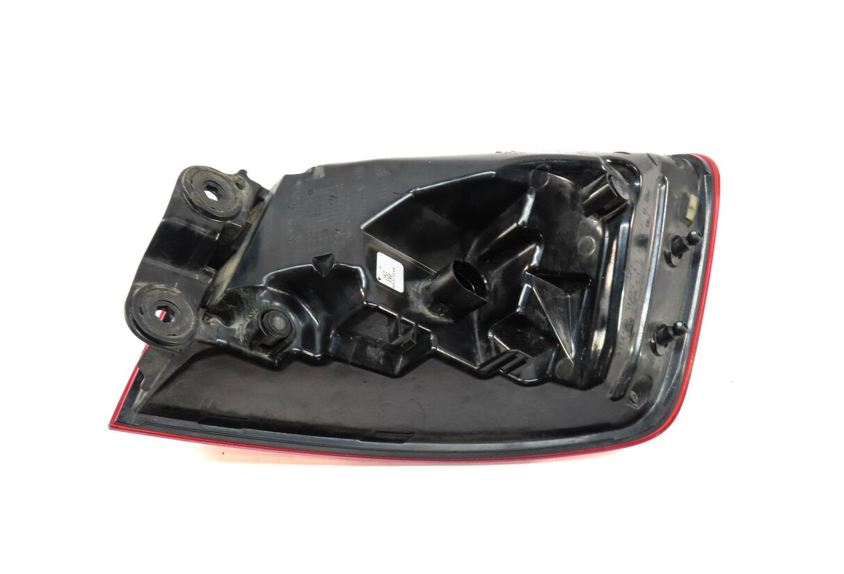 Thumbnail 4: 15-16 AUDI A3 S3 8V SEDAN CONVERTIBLE LEFT OUTER LED TAILLIGHT BRAKE LIGHT LAMP