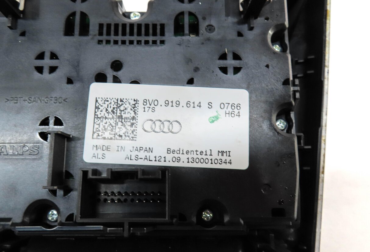 Thumbnail 6: 2015 AUDI A3 S3 8V MK3 NAVIGATION STEREO SCREEN MMI CONTROL KNOB IGNITION BUTTON