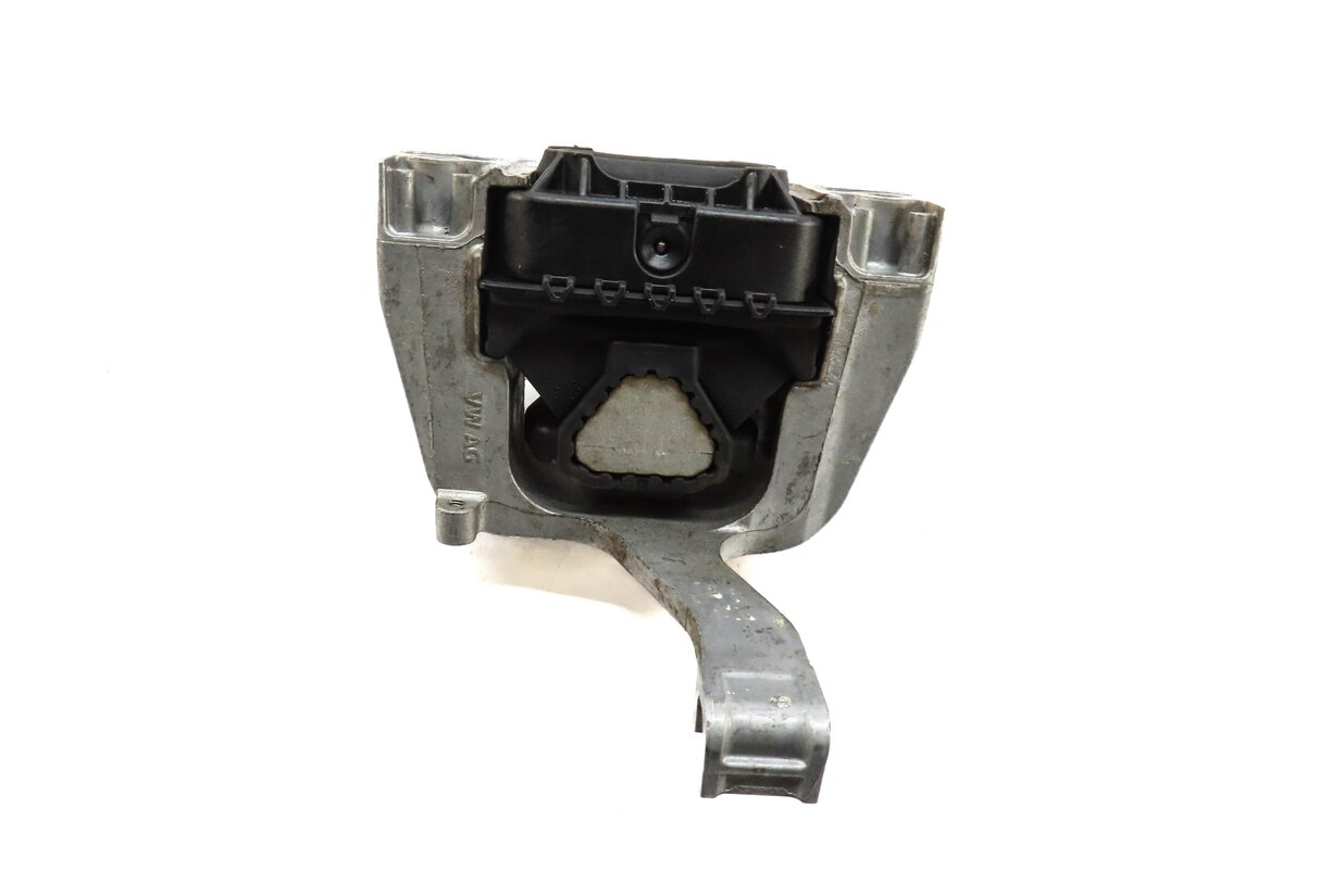 Thumbnail 5: 2015 AUDI A3 (8V) 2.0L TURBO ENGINE (CNTC) RIGHT MOTOR MOUNT BRACKET 5Q0199262BK