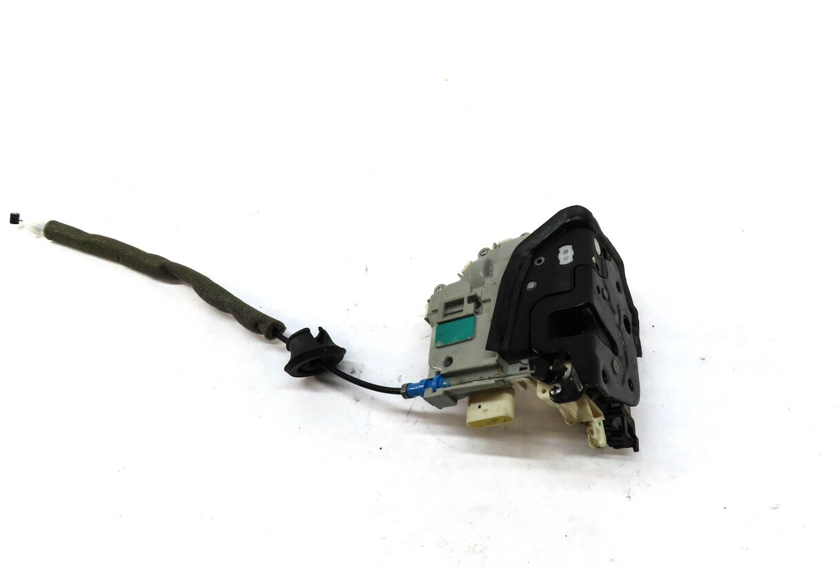 Thumbnail 4: 15-21 AUDI A3 S3 A4 Q5 TT (8V B9 MK3 FY) RIGHT FRONT PASSENGER DOOR LOCK LATCH
