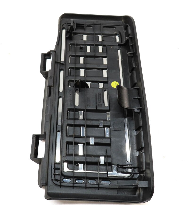 Thumbnail 6: 2015 AUDI A3 (8V) GAS BRAKE PEDAL COVER SET (SILVER & BLACK)