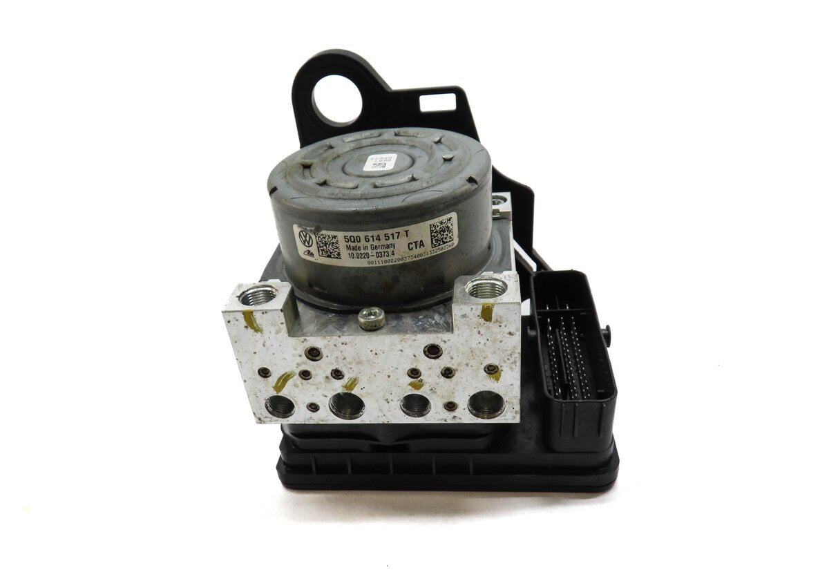 Thumbnail 2: 2015-2016 AUDI A3 (8V) ABS ANTI LOCK BRAKE PUMP w/ MODULE