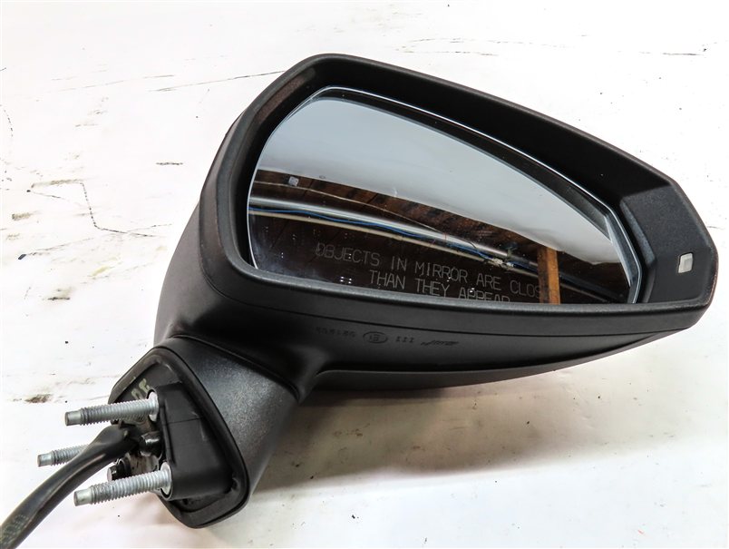 Thumbnail 4: 15-18 AUDI A3 S3 (8V) RIGHT PASSENGER MANUAL FOLD HEATED DOOR MIRROR 