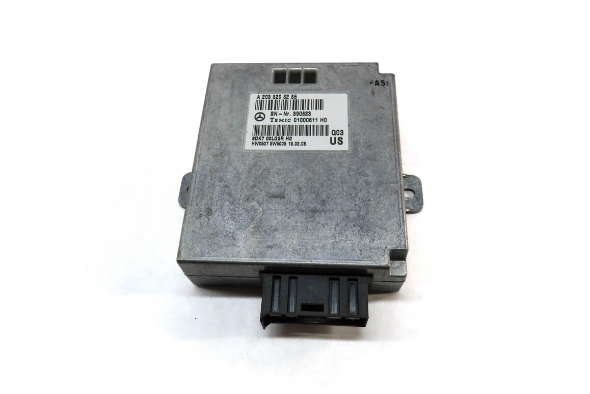 Thumbnail 2: 06-12 MERCEDES E G GL ML CLS R CLASS (W211 W164 W251 X164) VOICE CONTROL MODULE