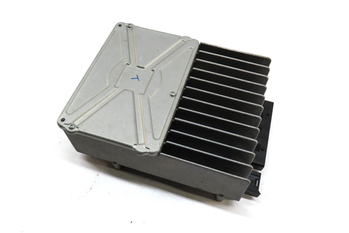 Thumbnail 1: 07-09 MERCEDES GL350 GL450 ML320 ML350 ML500 (X164 W164) HARMAN AUDIO AMPLIFIER