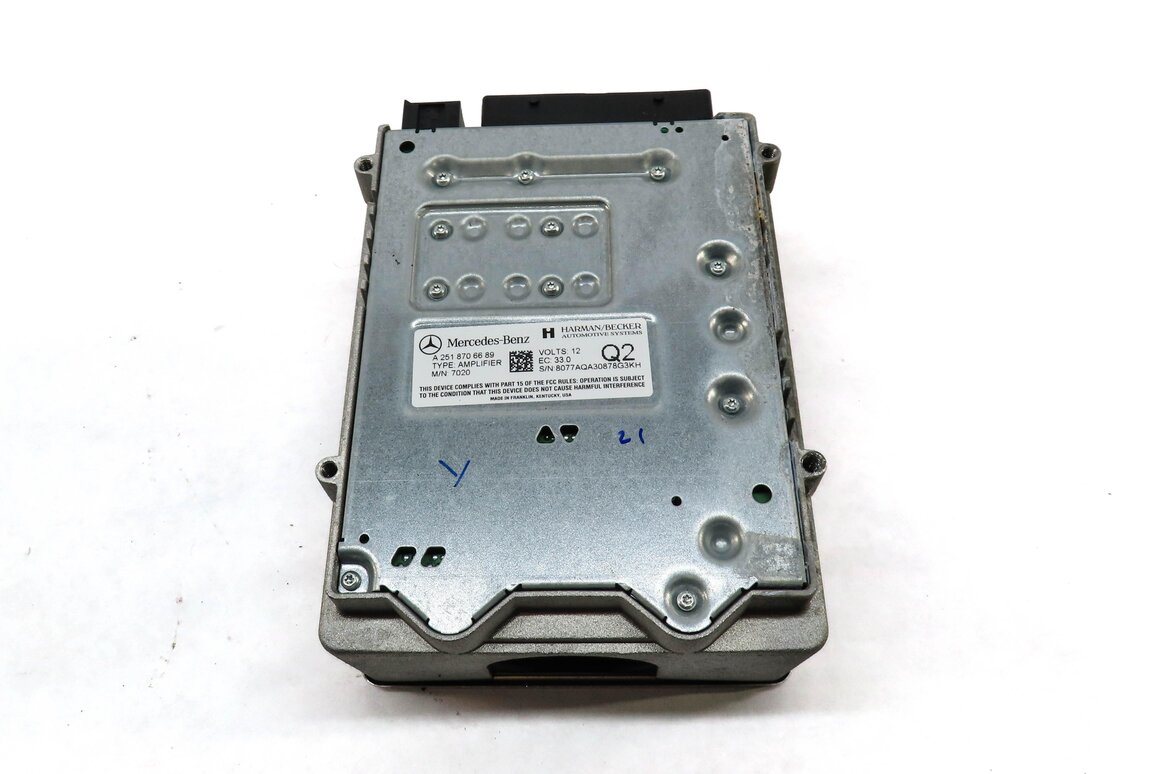 Thumbnail 4: 07-09 MERCEDES GL350 GL450 ML320 ML350 ML500 (X164 W164) HARMAN AUDIO AMPLIFIER