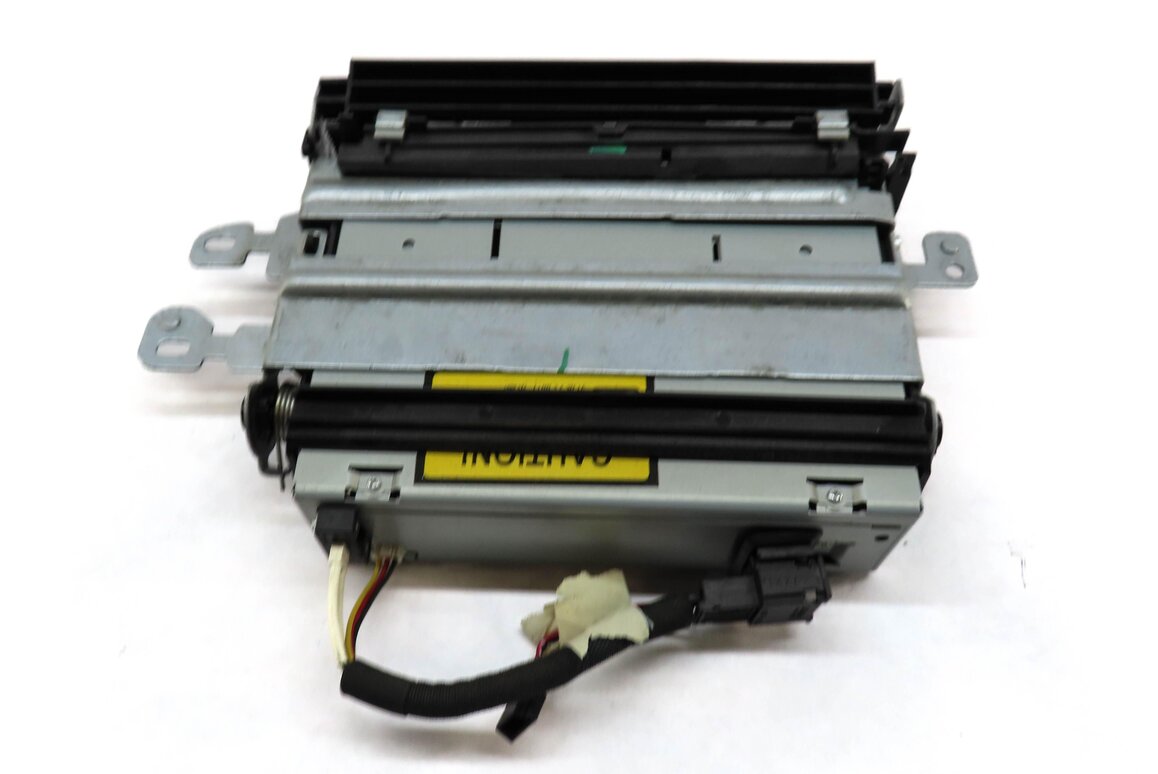 Thumbnail 3: 03-13 MERCEDES B E GL ML CLS R SLK CLASS (W211 W164 X164 W219) 6-DISC CD CHANGER