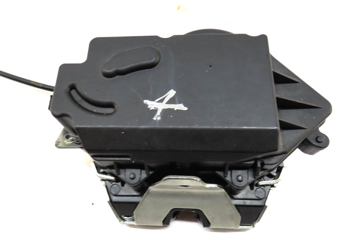Thumbnail 5: 2008 MERCEDES GL550 (X164) REAR HATCH TRUNK LATCH w/ RELEASE HANDLE & CABLE