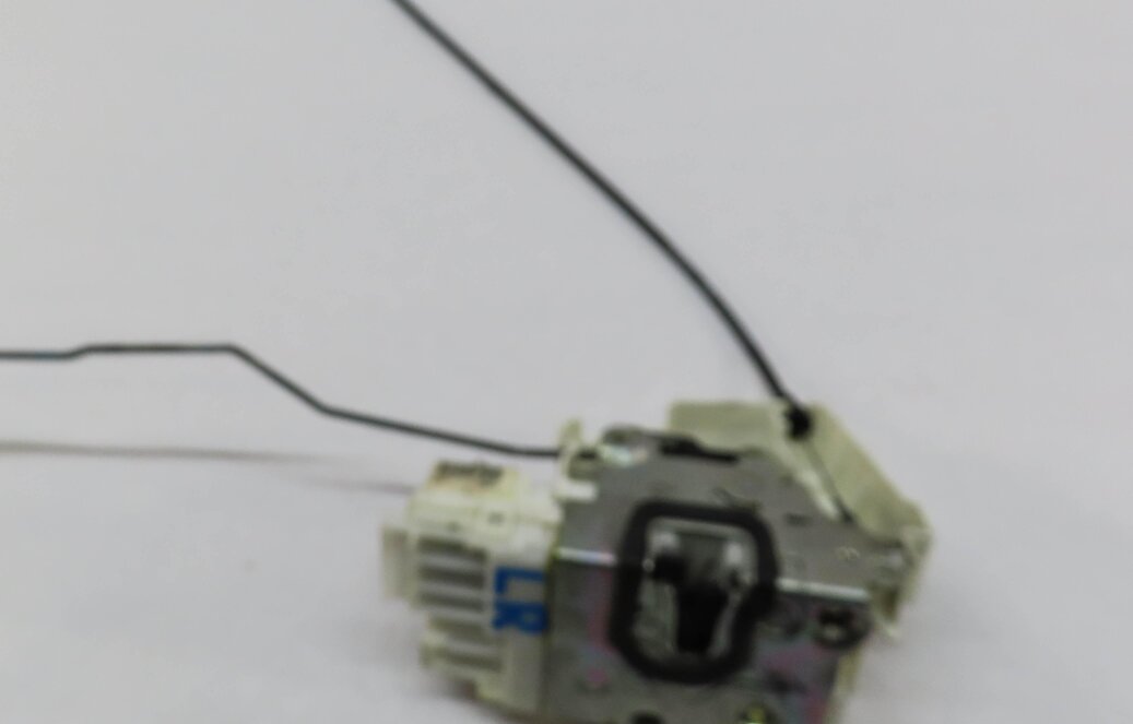 Thumbnail 4: 2008-2012 MERCEDES GL320 GL450 GL550 GL350 (X164) LEFT REAR DOOR LATCH ACTUATOR
