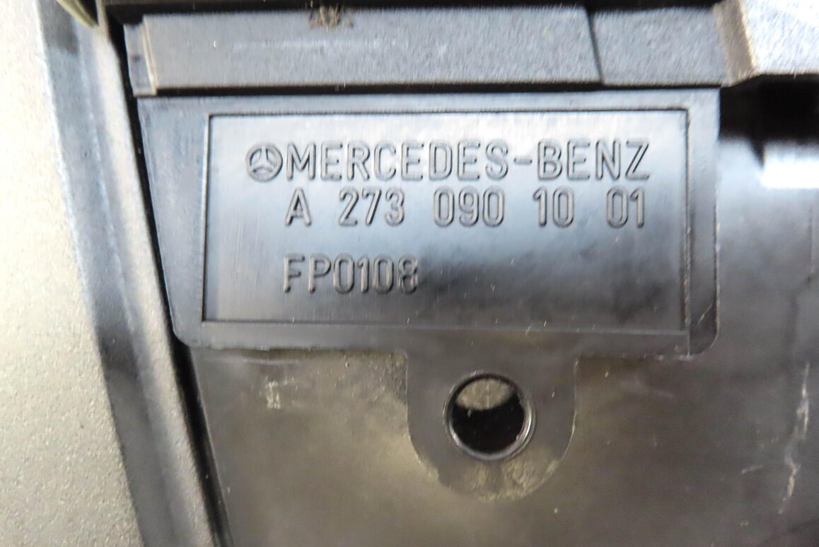 Thumbnail 11: 2007-2012 MERCEDES GL450 GL550 (X164) 4.6L / 5.5L - V8 ENGINE COVER TRIM SET