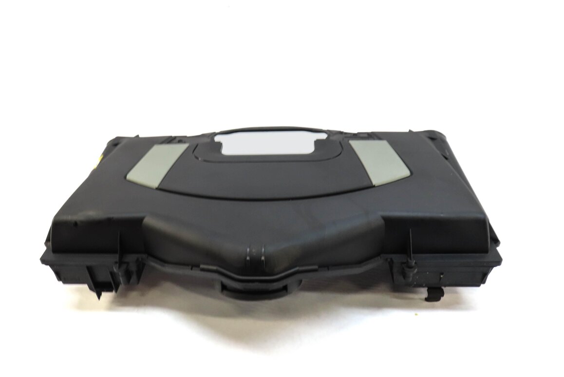 Thumbnail 4: 2007-2012 MERCEDES GL450 GL550 (X164) 4.6L / 5.5L - V8 ENGINE COVER TRIM SET