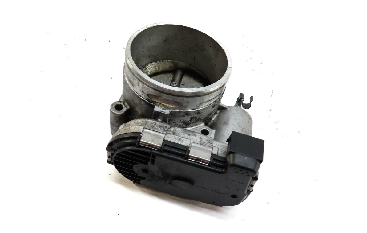 03-16 PORSCHE CAYENNE PANAMERA (955 957 970 G1) 4.5L / 4.8L ENGINE THROTTLE BODY