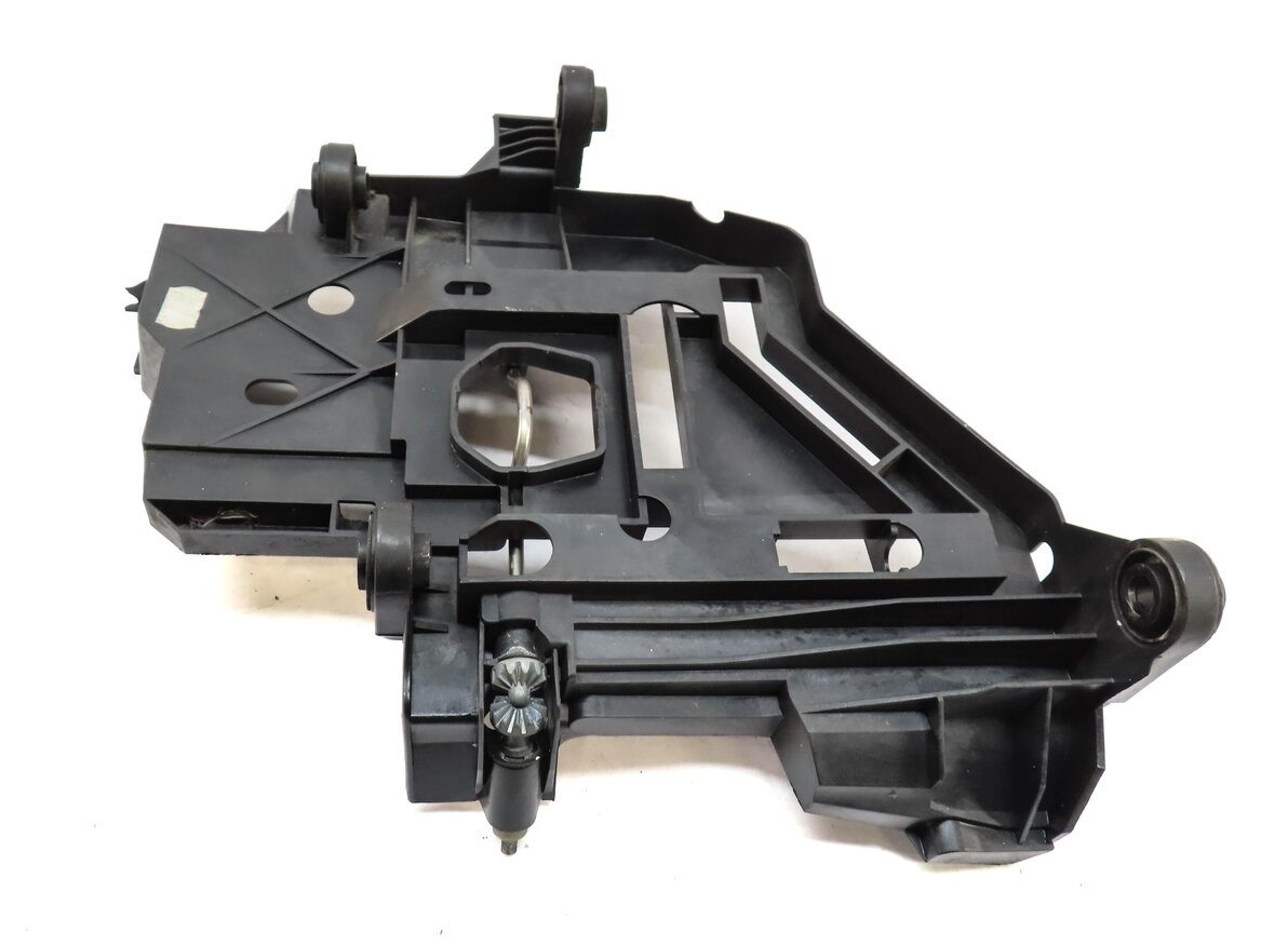 Thumbnail 3: 2004 PORSCHE CAYENNE 955 FRONT RIGHT PASSENGER HEADLIGHT HEAD LAMP MOUNT BRACKET