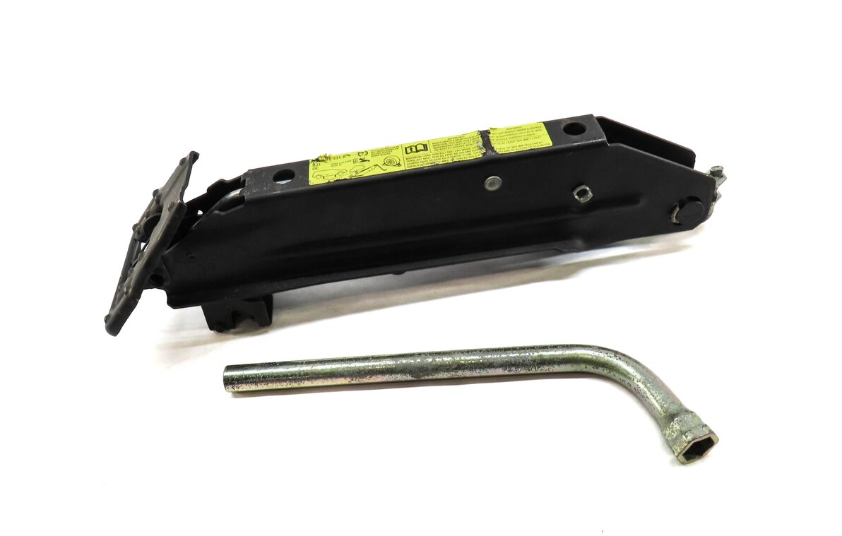 2003-2010 PORSCHE CAYENNE (955) SCISSOR JACK HANDLE LUG WRENCH TOOL KIT