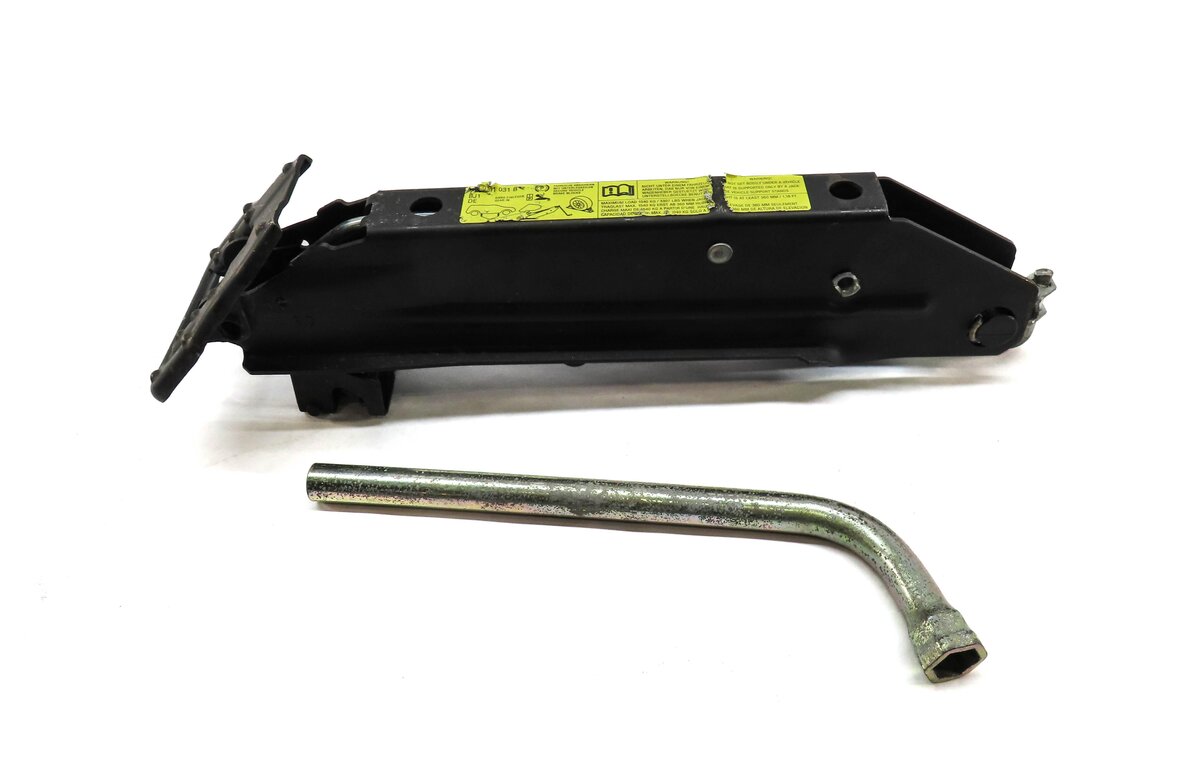 Thumbnail 2: 2003-2010 PORSCHE CAYENNE (955) SCISSOR JACK HANDLE LUG WRENCH TOOL KIT
