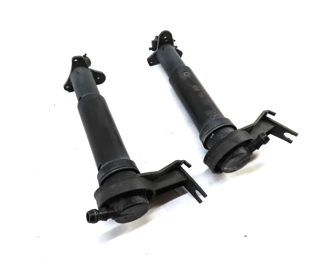 2004 PORSCHE CAYENNE (955) FRONT LEFT & RIGHT HEADLIGHT SQUIRTER NOZZLE SET2