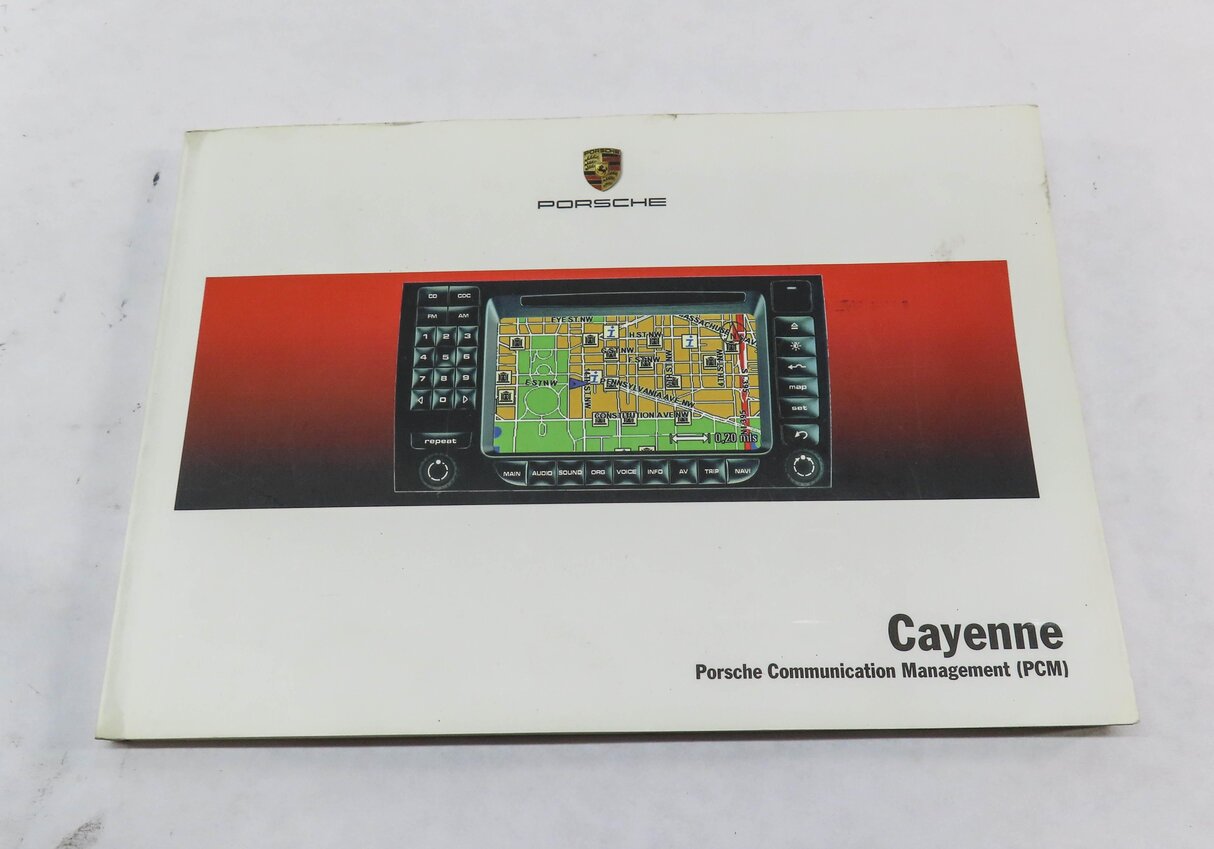 Thumbnail 6: 2004 PORSCHE CAYENNE (955) VEHICLE OWNERS MANUAL SET 6 w/ CARRYING CASE