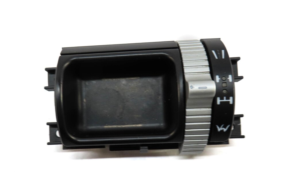Thumbnail 10: 2004 PORSCHE CAYENNE (955) SUSPENSION TERRAIN TRACTION CONTROL SWITCH