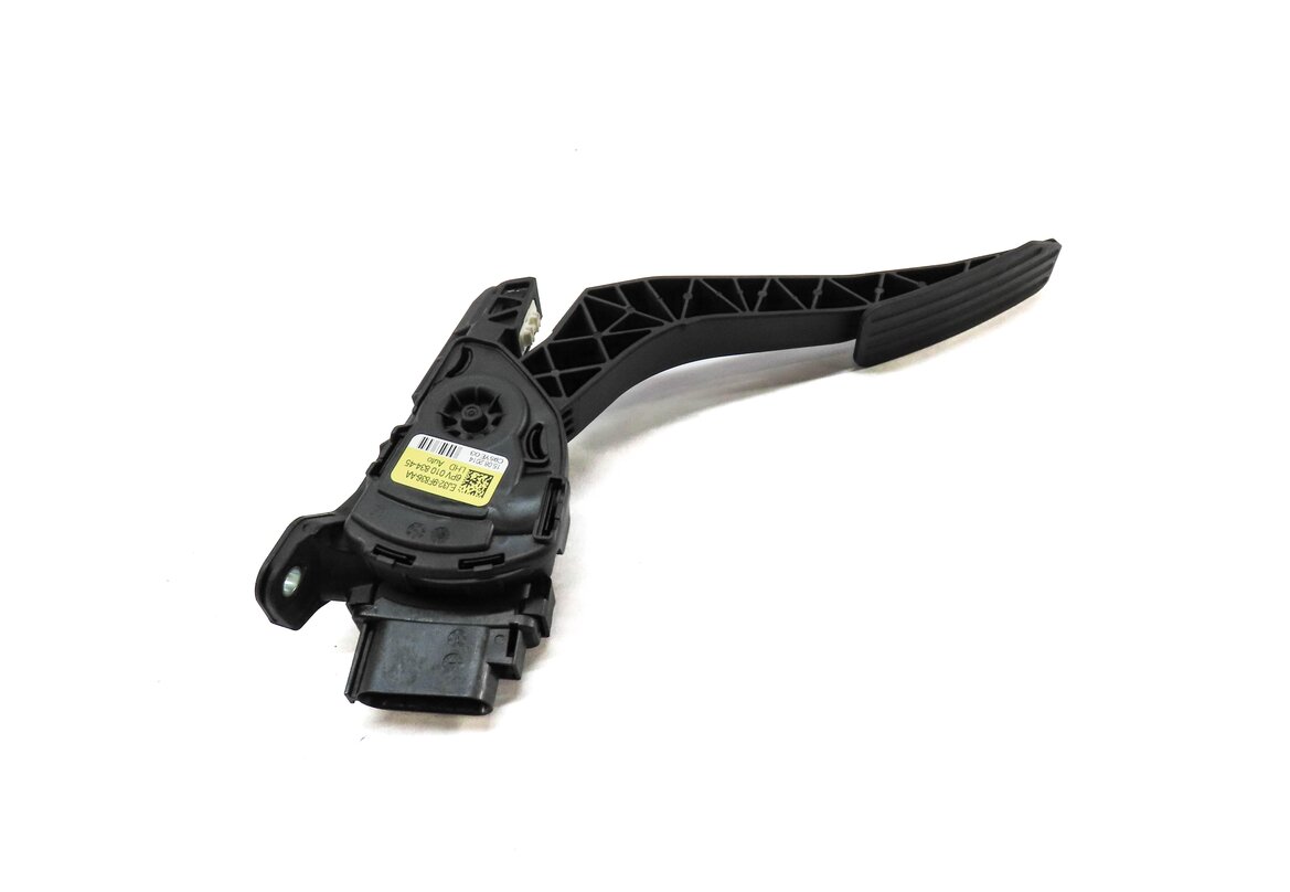 Thumbnail 1: 2015 RANGE ROVER EVOQUE (L538) THROTTLE GAS PEDAL EJ329F836AA