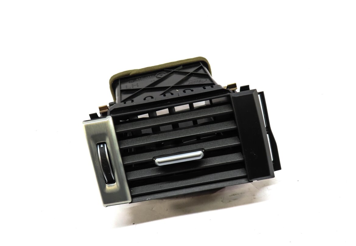 Thumbnail 1: 2015 RANGE ROVER EVOQUE L538 FRONT FAR LEFT DRIVER OUTER DASH AC HEATER AIR VENT