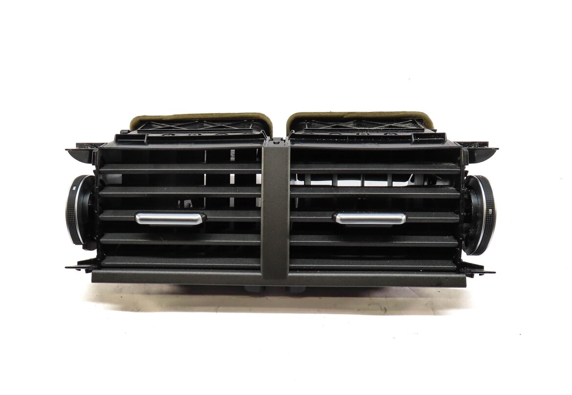 Thumbnail 2: 2015 RANGE ROVER EVOQUE L538 FRONT CENTER DASH HVAC A/C HEATER AIR VENT (BLACK)