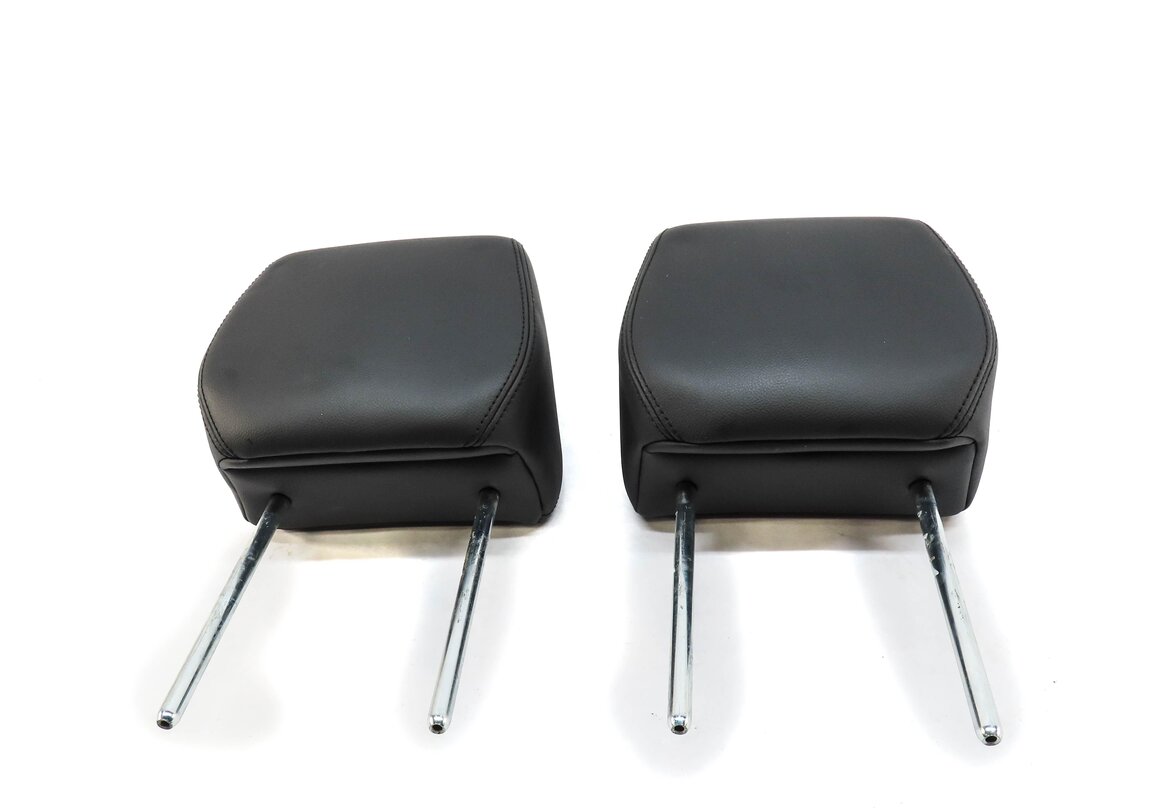Thumbnail 2: 12-19 RANGE ROVER EVOQUE FRONT LEFT RIGHT HEADREST (EBONY BLACK WINDSOR LEATHER)