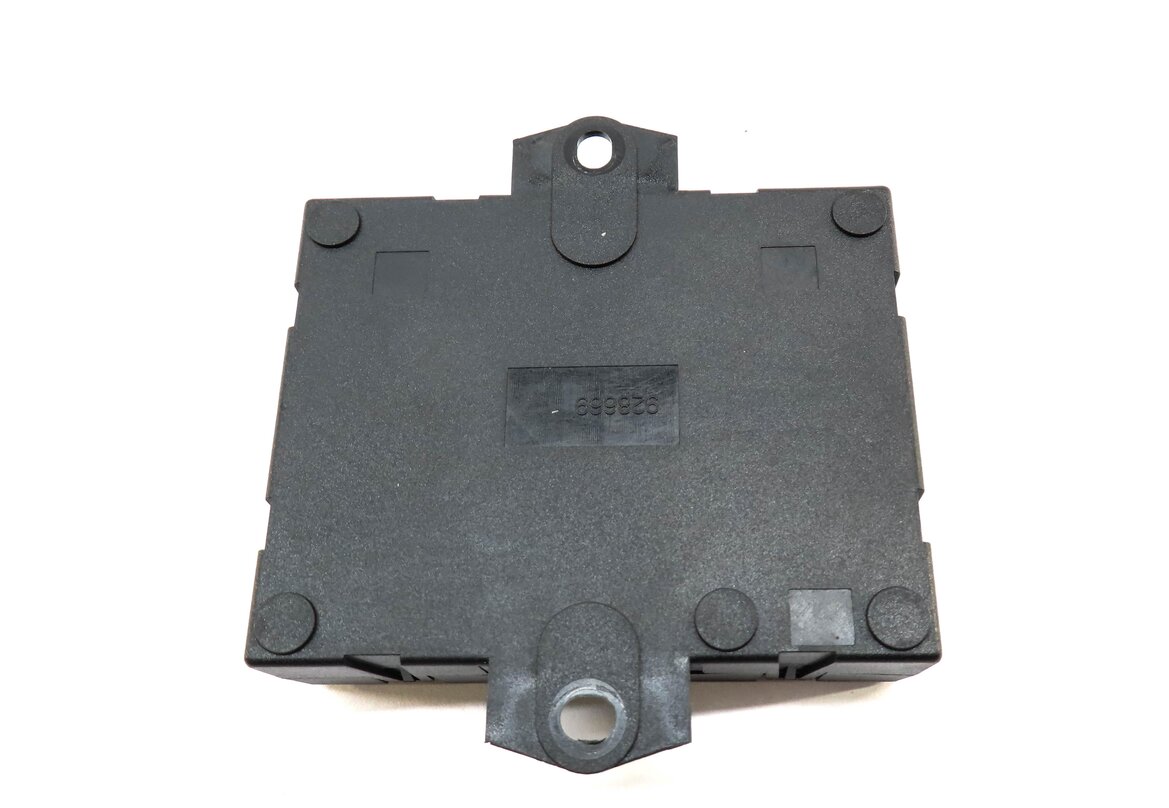 Thumbnail 3: 2015 RANGE ROVER EVOQUE (L538) REAR TRUNK TAILGATE LIFT CONTROL MODULE