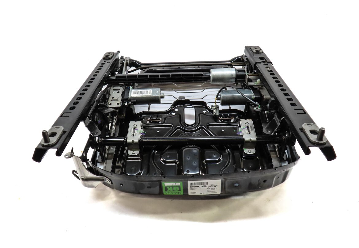 Thumbnail 4: 2012-2015 RANGE ROVER EVOQUE (L538) LEFT FRONT DRIVER 8-WAY SEAT TRACK w/ MOTORS