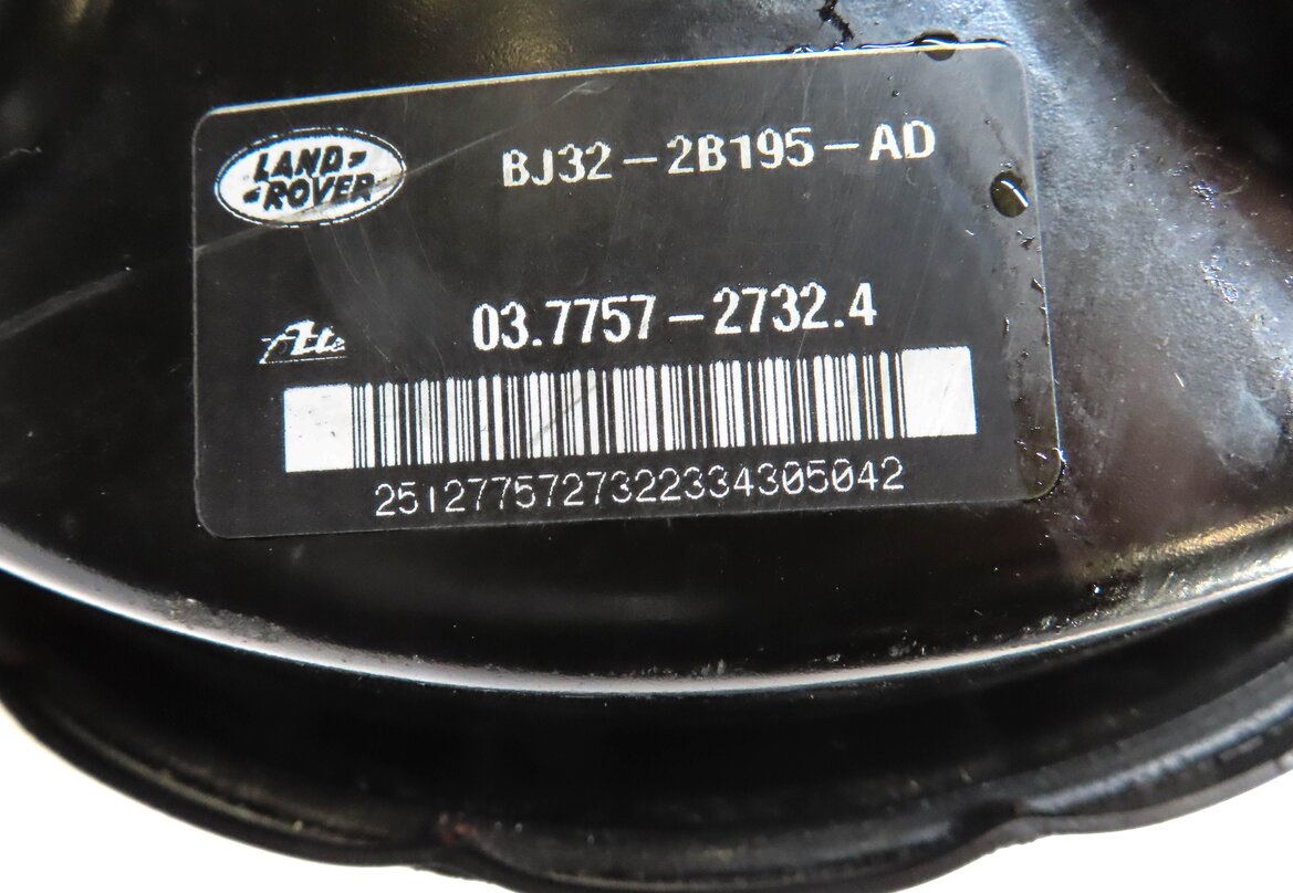 Thumbnail 6: 2012-2015 RANGE ROVER EVOQUE (L538) POWER BRAKE BOOSTER w/ MASTER CYLINDER