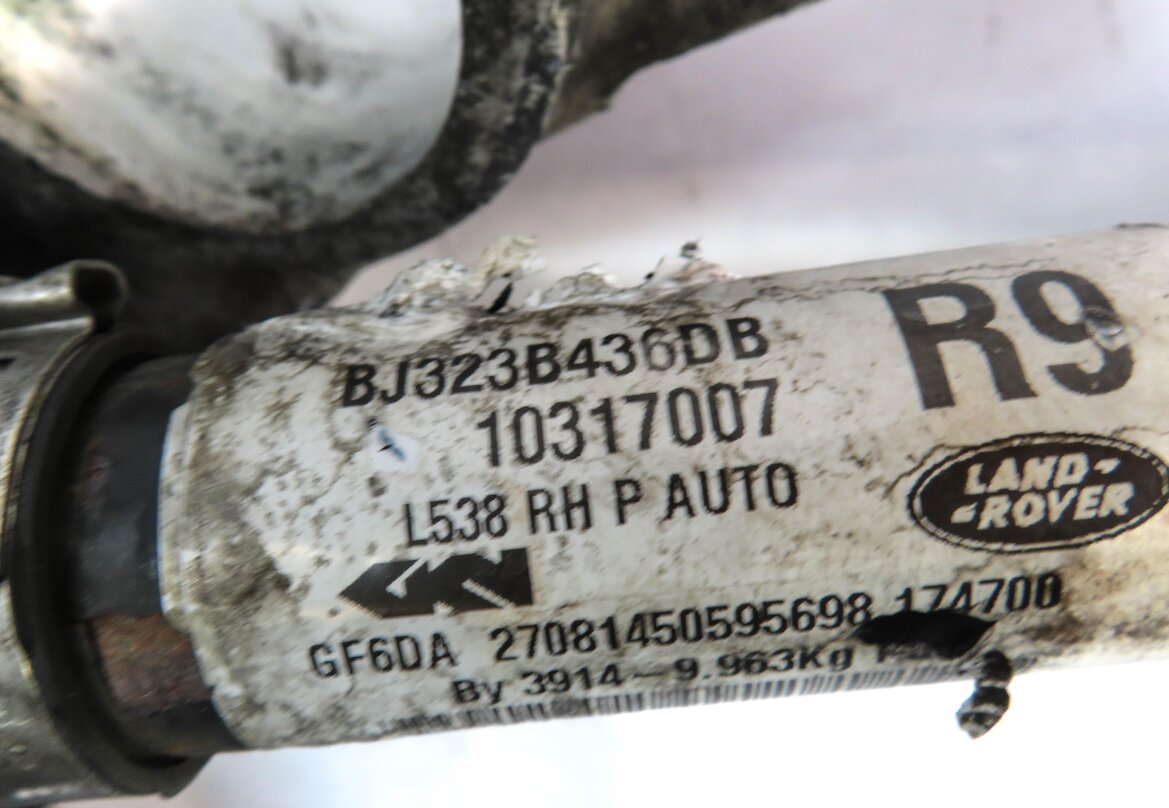 Thumbnail 6: 12-15 RANGE ROVER EVOQUE (L538) RIGHT FRONT SPINDLE KNUCKLE HUB w/ AXLE SHAFT