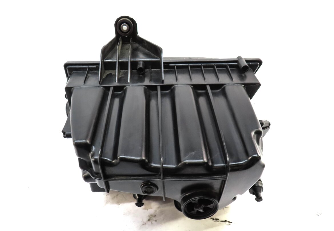 Thumbnail 5: 2015-2017 RANGE ROVER EVOQUE DISCOVERY SPORT (L538 L550) AIR FILTER BOX HOUSING