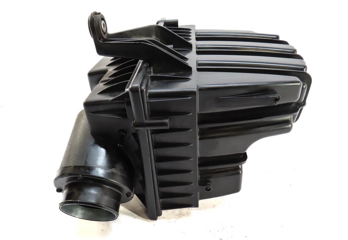 Thumbnail 6: 2015-2017 RANGE ROVER EVOQUE DISCOVERY SPORT (L538 L550) AIR FILTER BOX HOUSING