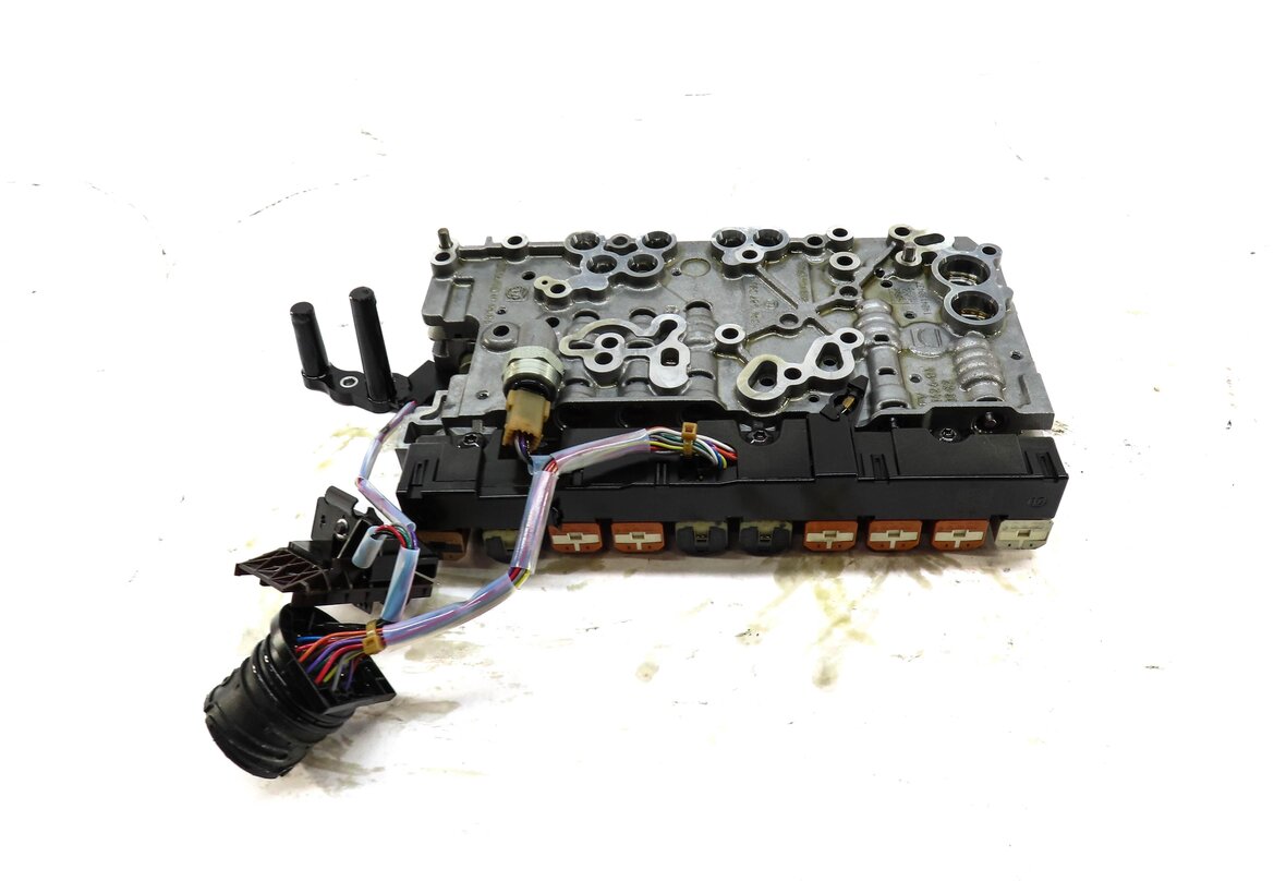 Thumbnail 3: 2014-2017 RANGE ROVER EVOQUE DISCOVERY SPORT (L538 L550) TRANSMISSION VALVE BODY