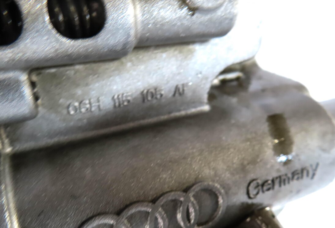 Thumbnail 7: 2010 AUDI A5 (B8 8T) 2.0L TURBO ENGINE (CAEB) OIL PUMP w/ PICKUP TUBE