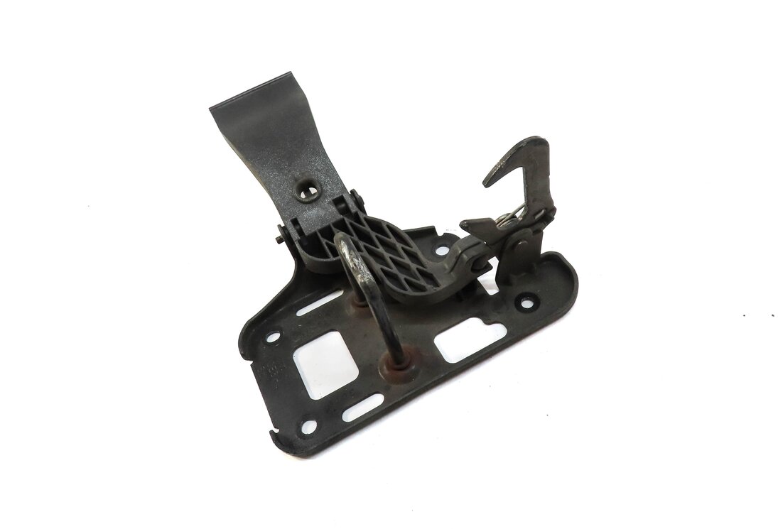 2010 AUDI A5 (B8 8T) FRONT HOOD SAFETY RELEASE LEVER LOCK LATCH 8T0823480