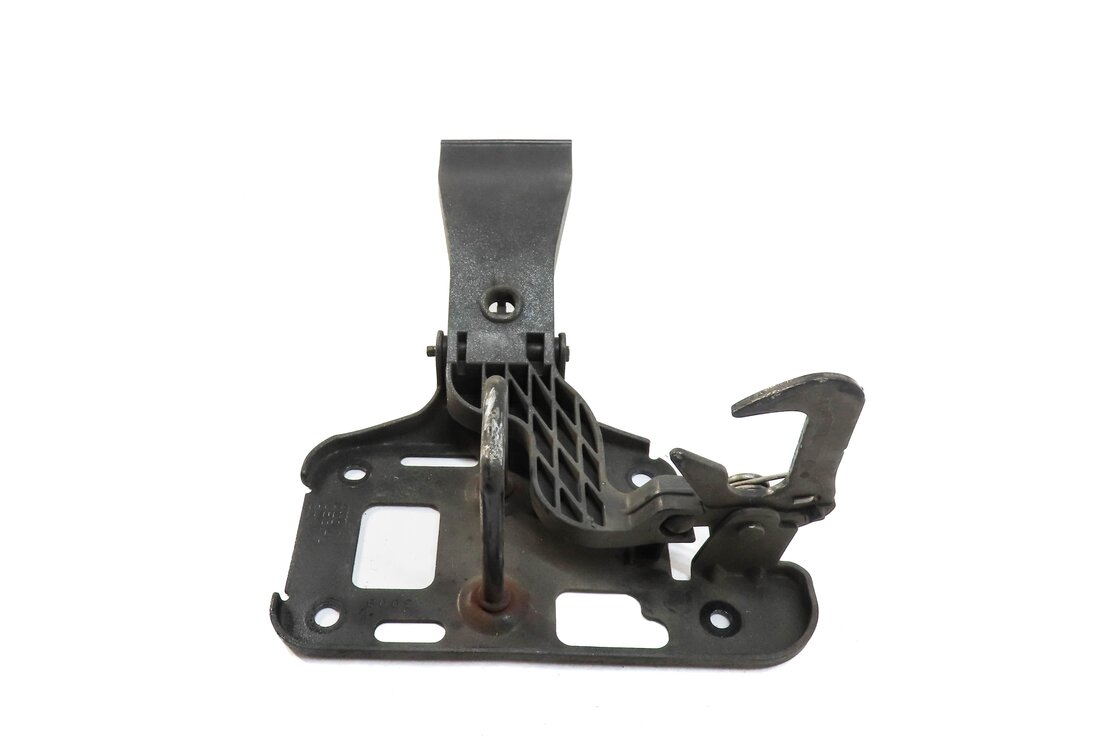 Thumbnail 2: 2010 AUDI A5 (B8 8T) FRONT HOOD SAFETY RELEASE LEVER LOCK LATCH 8T0823480