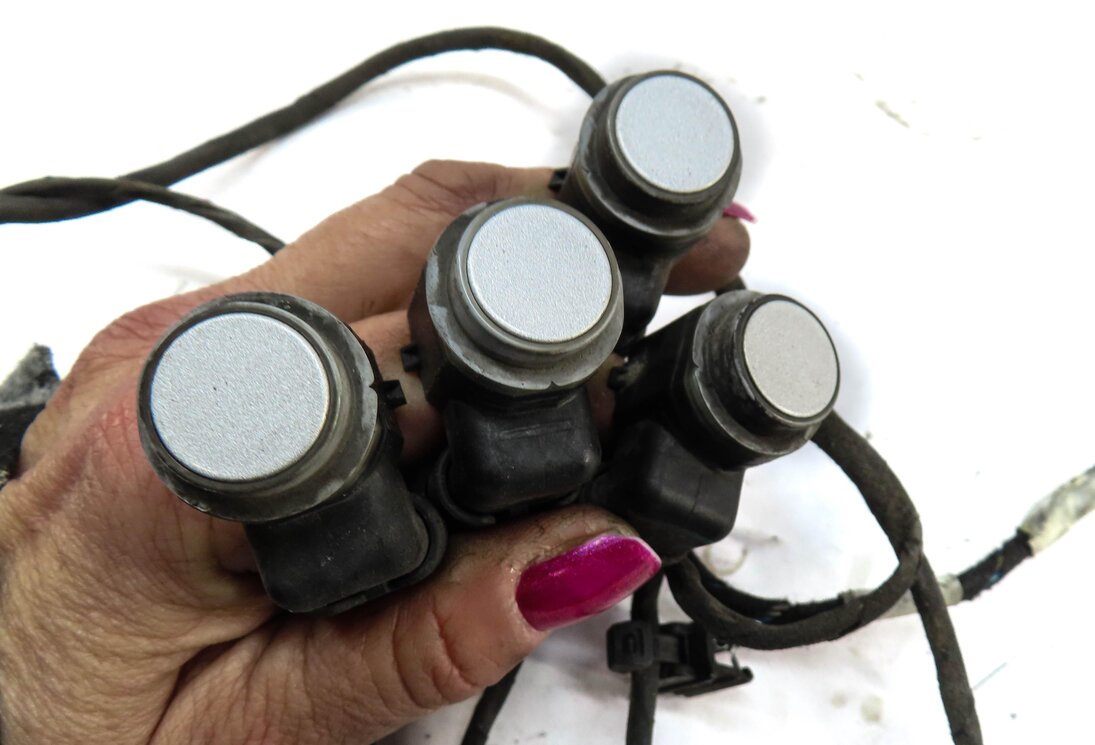 Thumbnail 5: 2010 AUDI A5 (B8 8T) REAR PARK ASSIST PDC SENSOR SET4 (ICE SILVER) w/ HARNESS