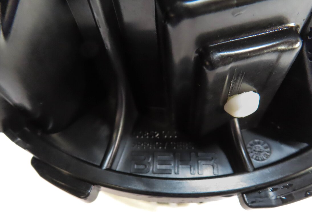 Thumbnail 5: 2008-2012 AUDI A4 A5 S4 S5 Q5 (B8 8T 8K 8R) HVAC HEATER A/C BLOWER FAN MOTOR