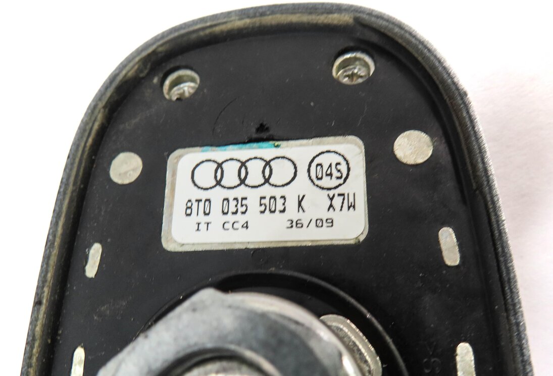 Thumbnail 5: 2008-2012 AUDI A5 S5 (B8 8T) COUPE RADIO STEREO RECEPTION ANTENNA (ICE SILVER)